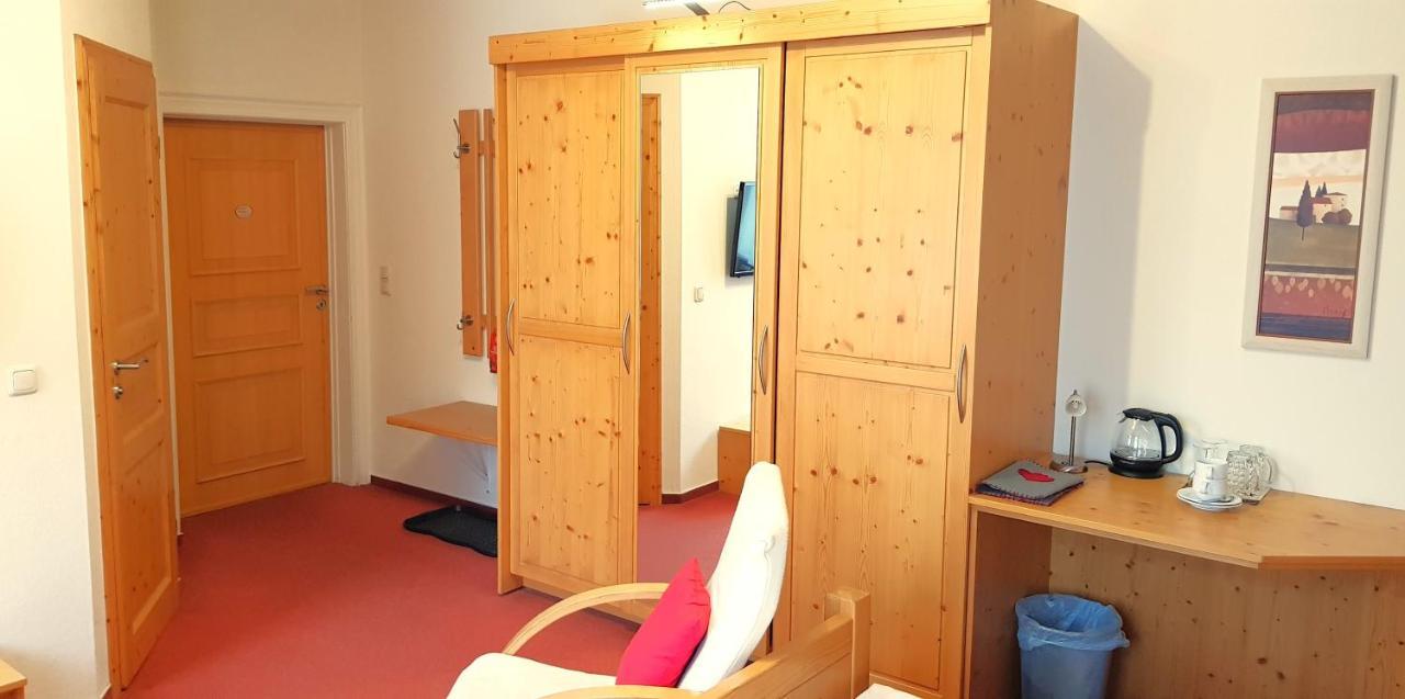 Villa Helvetia Bad Elster Εξωτερικό φωτογραφία